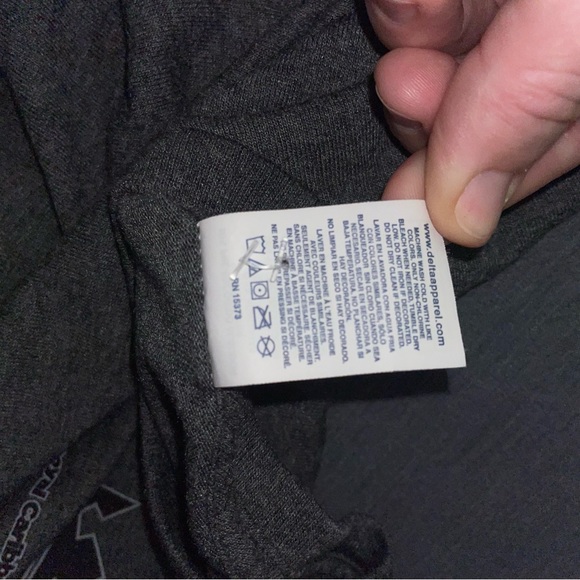 Royal Caribbean Cruise Line T-shirt - Picture 5 of 7